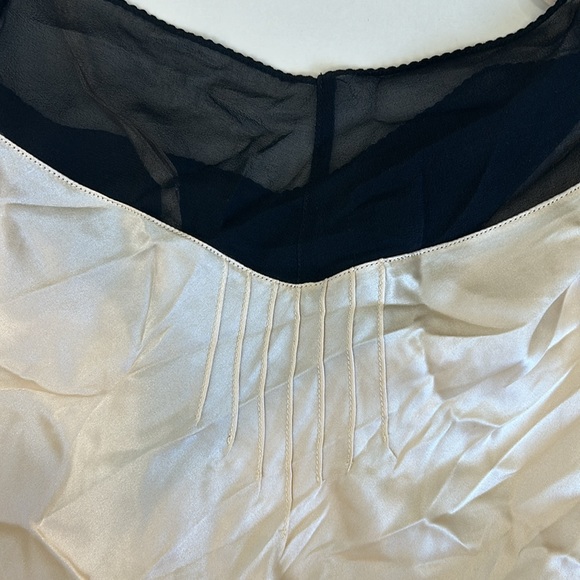 LA FEE VERTE Silk Romper Champagne - Picture 3 of 6